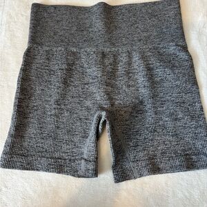 Colsie Gray Ribbed High-Waist Bike Shorts